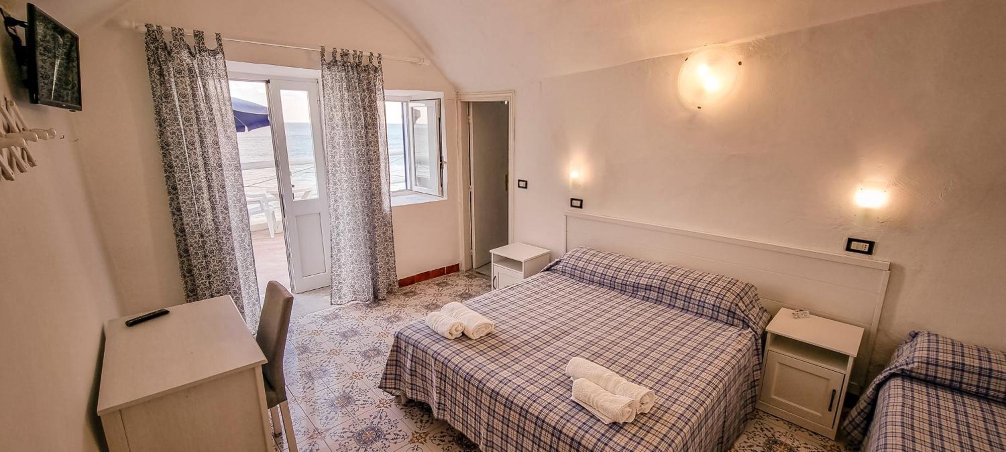 Hotel Regina Del Mare Barano dʼIschia Cameră foto