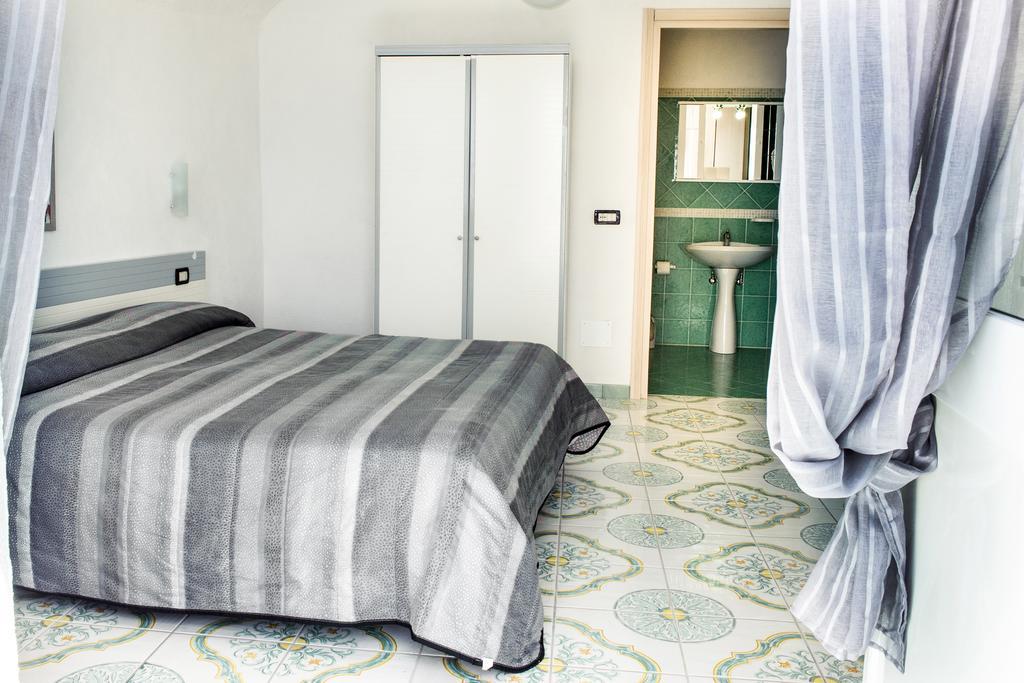 Hotel Regina Del Mare Barano dʼIschia Exterior foto