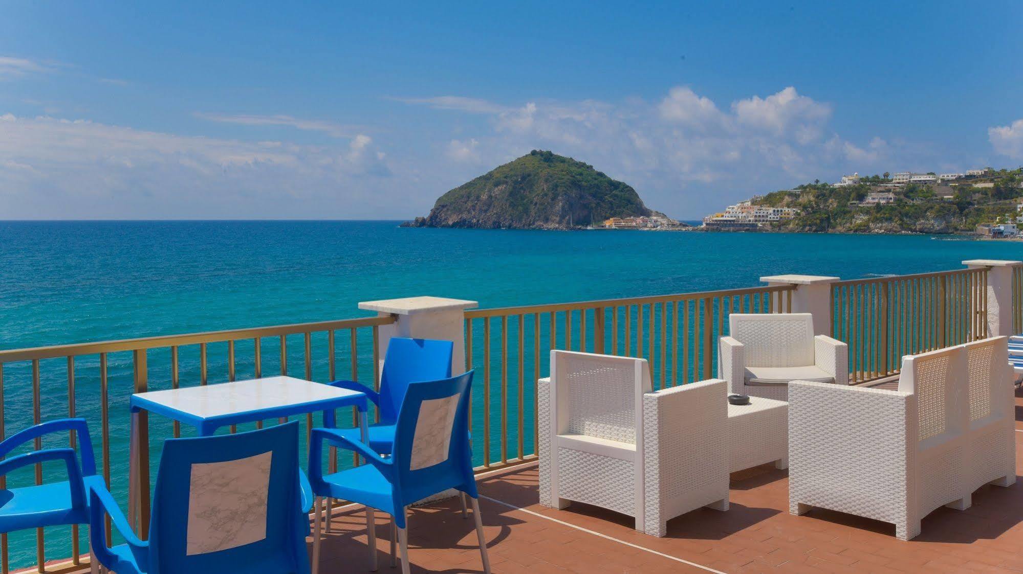 Hotel Regina Del Mare Barano dʼIschia Exterior foto